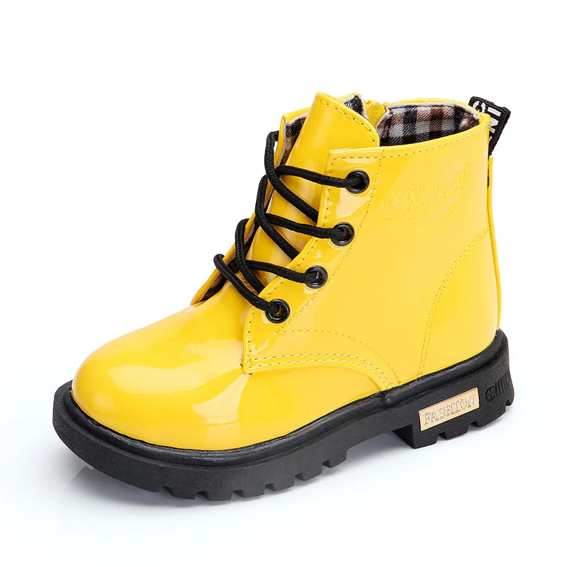 Botas para niñas de charol impermeables