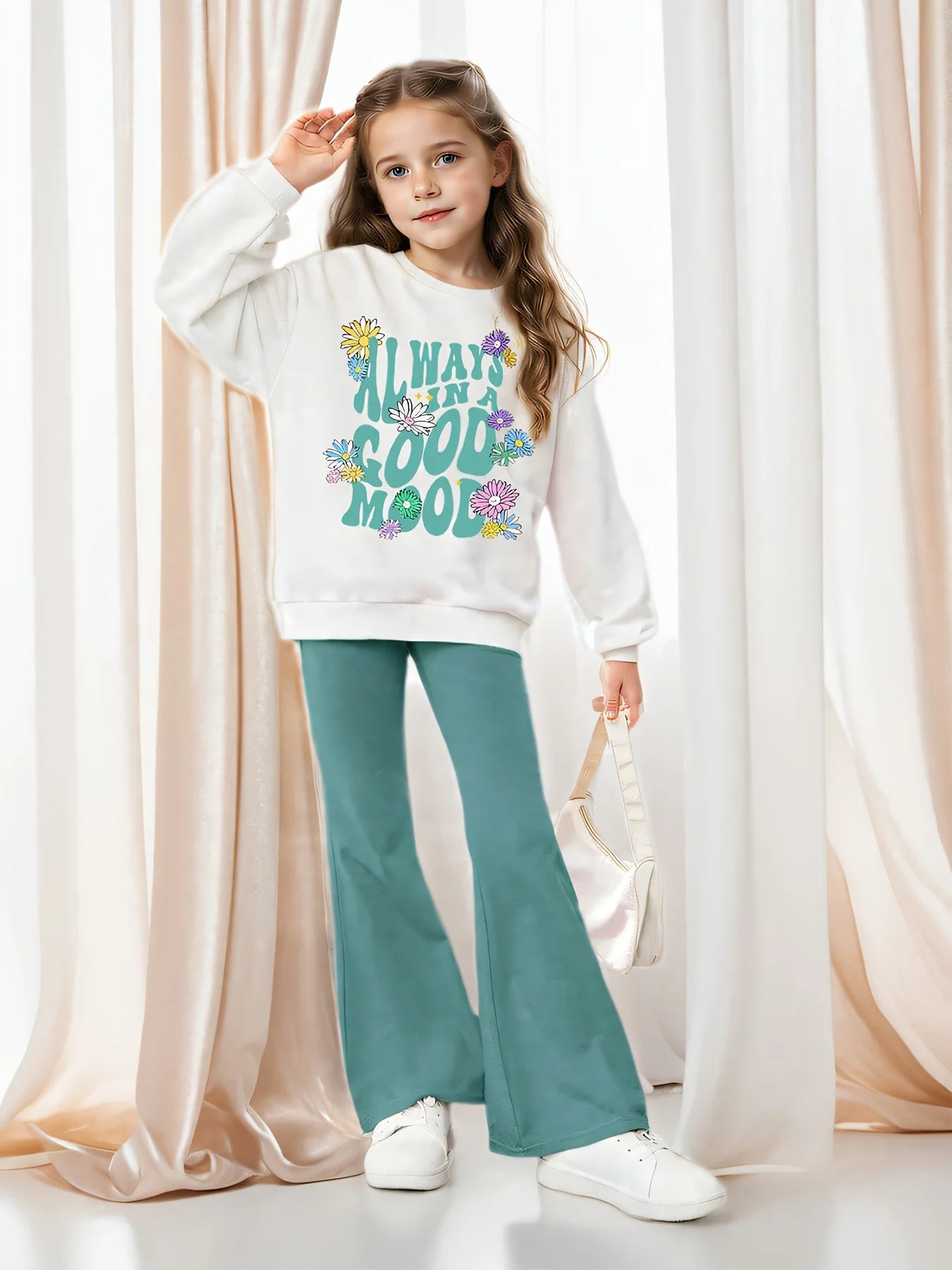 Children's Clothing for Girls with Floral and English Patterns, Off-Shoulder Pullover and Flared Pants Two-Piece Set, Blue-Green Pants, Comfortable and Versatile Set